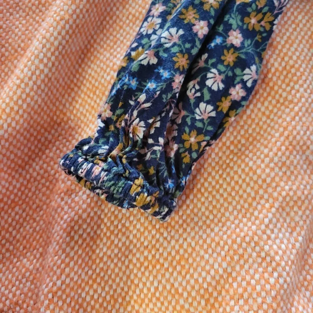 Old Navy Girls Navy Blue LongSleeve Blouse With Multicolored Assorted Flowers 3T
